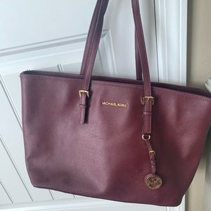 Michael Kors Jet Set Burgundy Tote